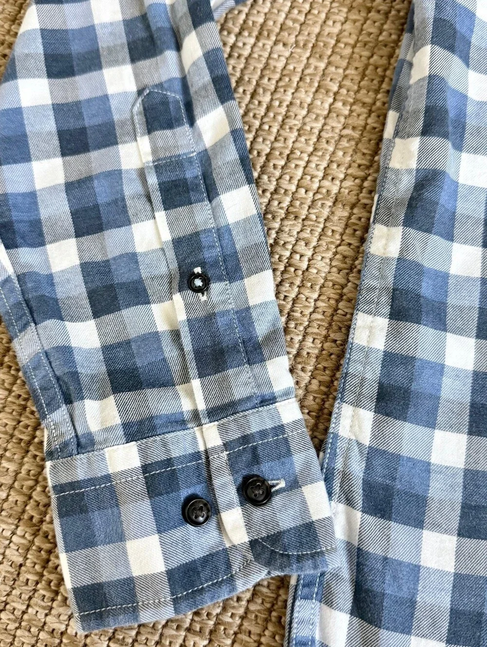 Banana Republic Men's Blue & White Plaid Button-Down Shirt